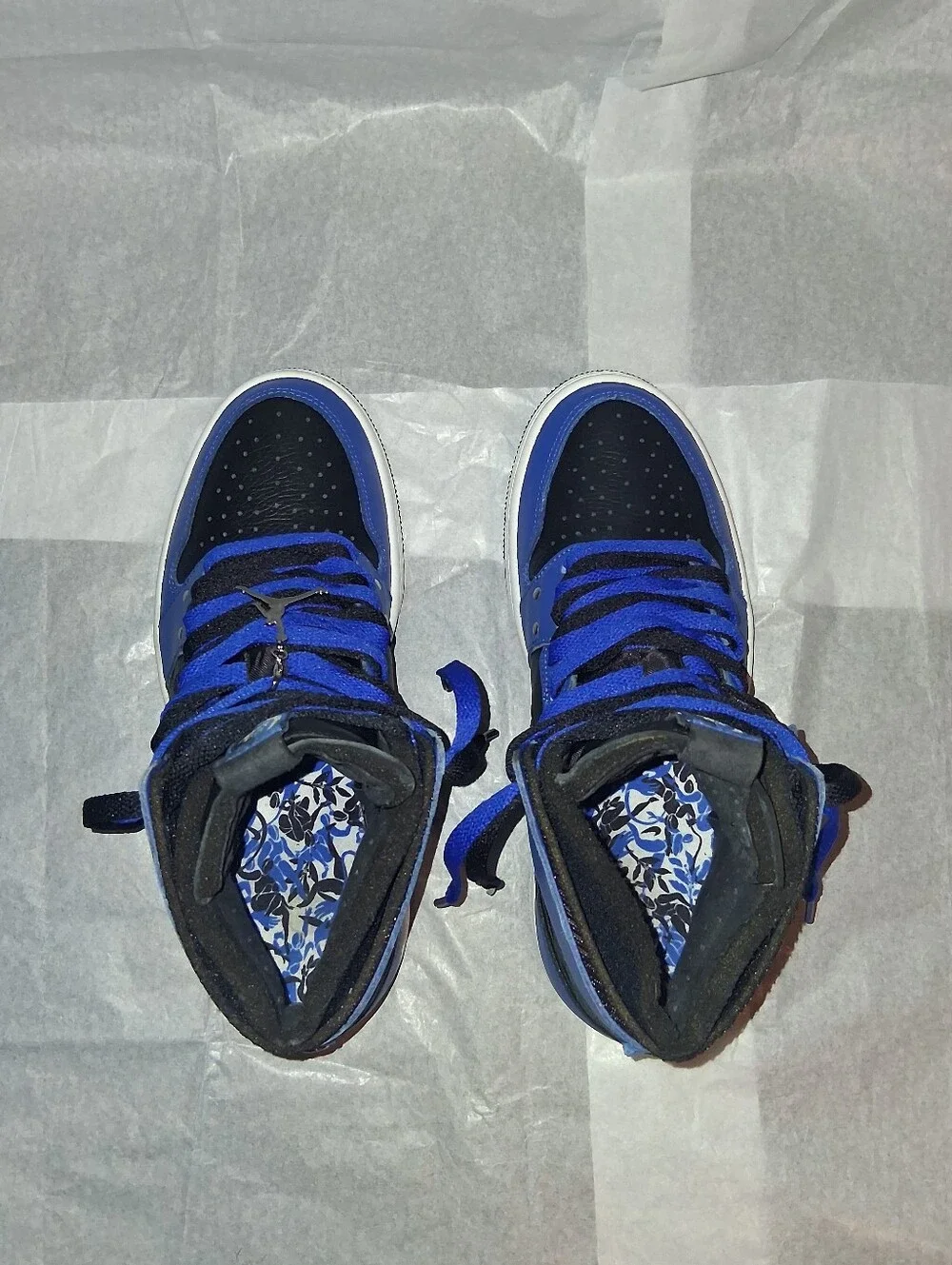 Jordan 1 Retro Sneakers Women 7.5